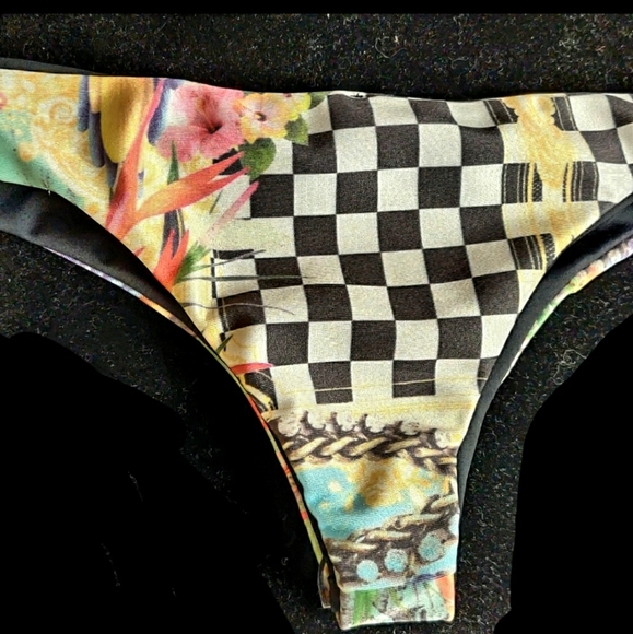 Nwt WildFox bikini bottoms multi Acid Baroque xs - Picture 4 of 4